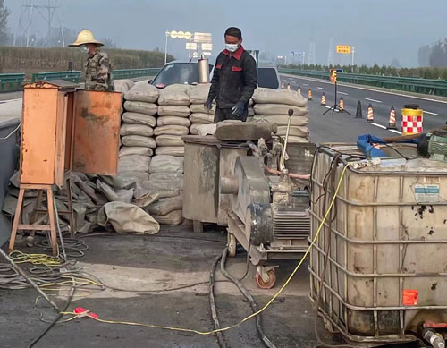 信州高速公路高压注浆